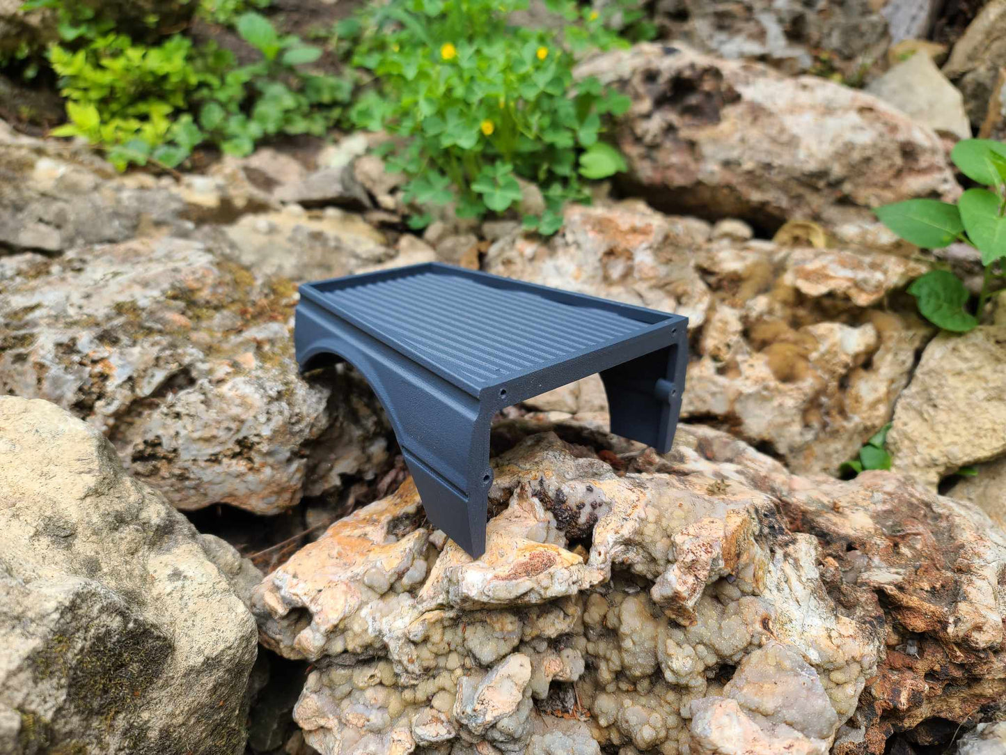 FlubRC UTB18 H-Series Scale Bed (coyote chassis)