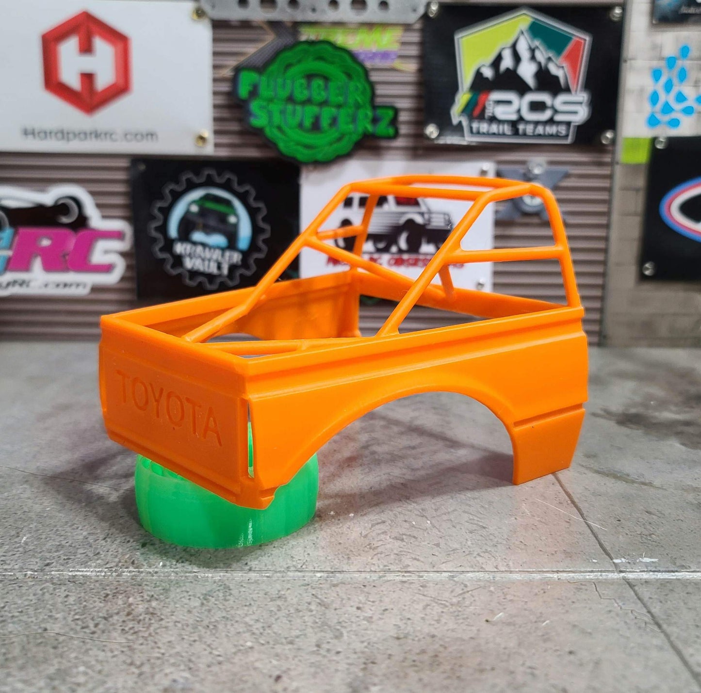 FlubRC UTB18 H-Series Full Roll Cage Bed